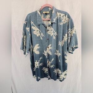 Tommy Bahama Blue Ombre Tropical 100% Silk Button Up Shirt. Mens Size XL